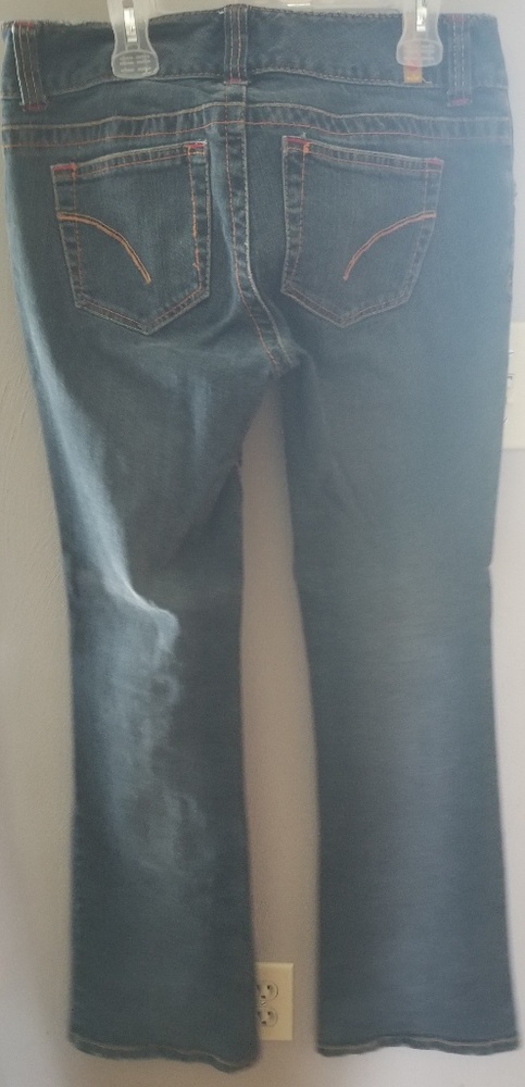 Jeans - Picture 2 of 2